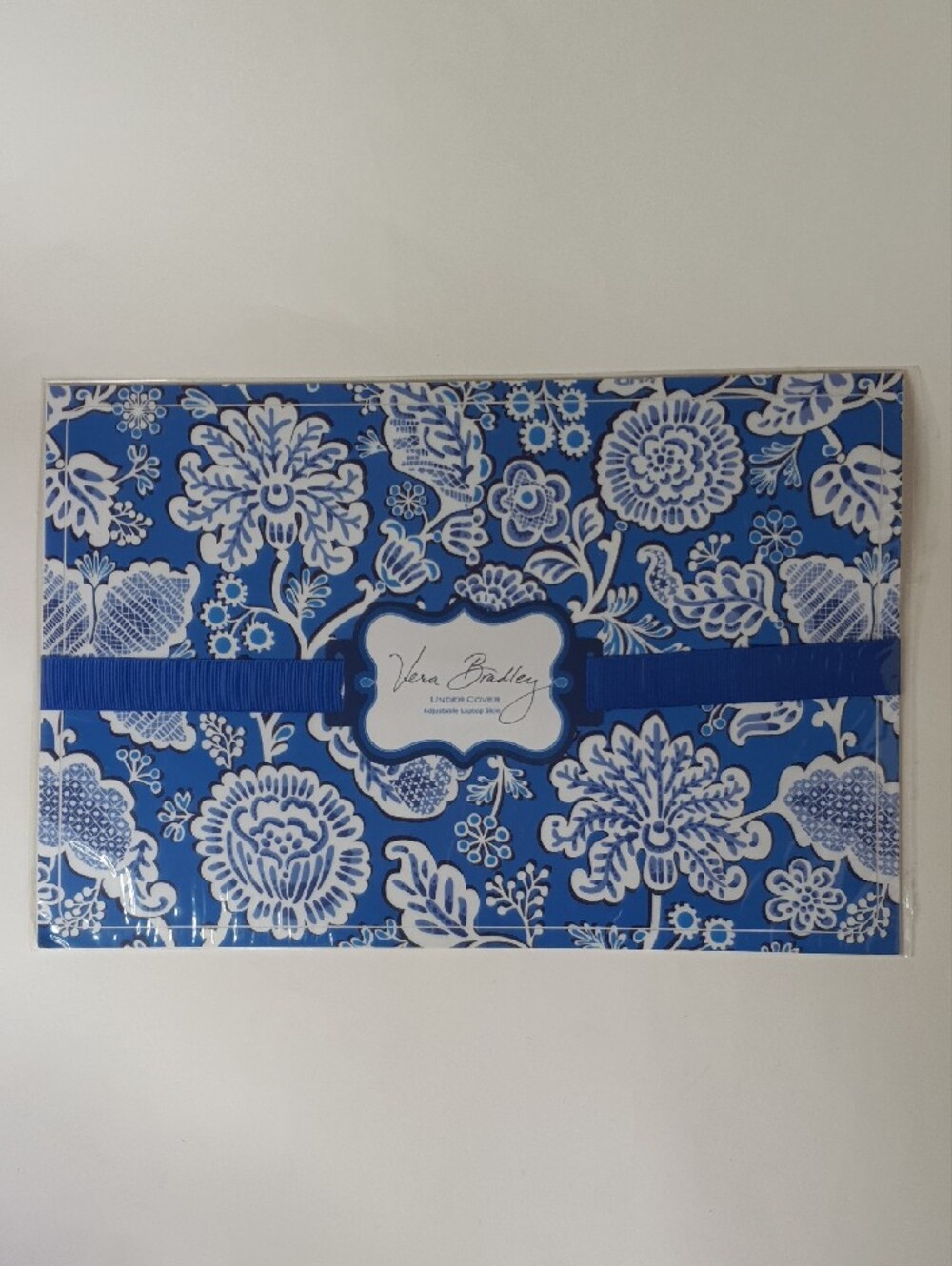 Vera Bradley Under Cover Adjustable Laptop Skin + Free Gift